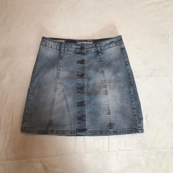 Button Down Denim Skirt - Picture 2 of 7